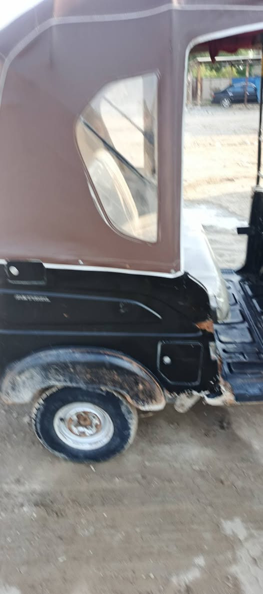 سلام عليكم تكتك 21 كلجات جدد زنجيل جديد ضاغطة جدية ولفات جدد  جادر جديد اكسل جديد عنبار رايسي جديد  بنزات جدد درايم شفتات جديد دبل امامي جديد شركة تكتك خير من الله تكتك ببها بدايت تبخير  سعرها 7.500 وبيها مجال شراي يخابر هاذة رقمي ***********

