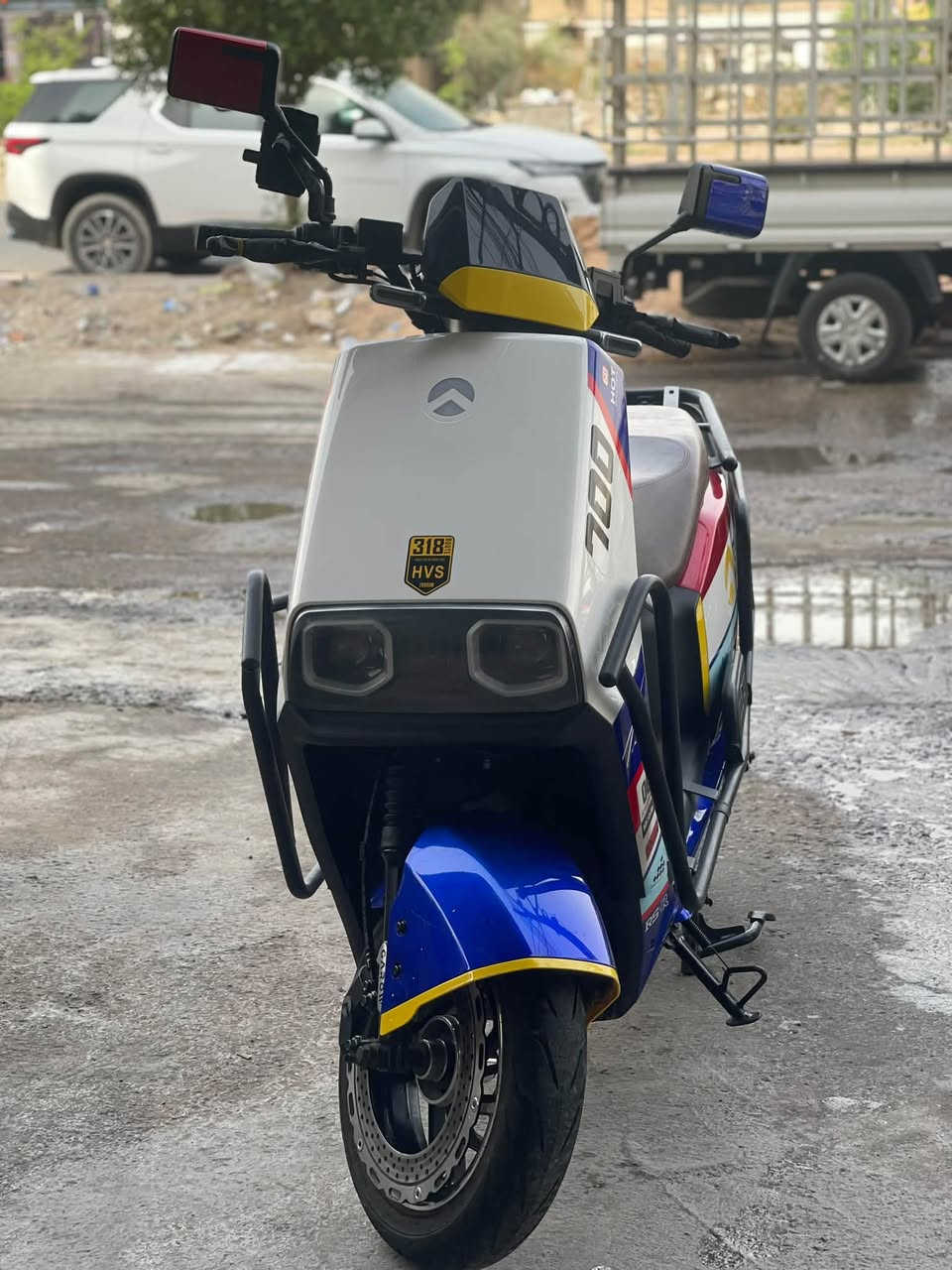 HVS • ٦ بطاريات • ٥٠كم/شحنة