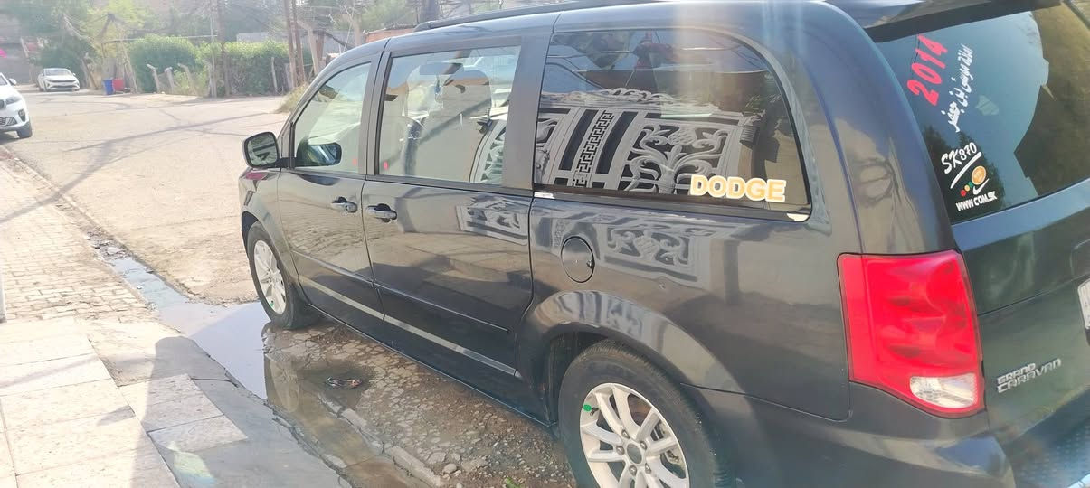 دوج كرفان 7راكب مديل 14حادث امريكه جاملغ وبنيد وبيه رشات ابيع حزام سياره جاهزه 3قطع تبريد بيبان كهربائي كشنات كهربائي مكان السياره نجف ***********
