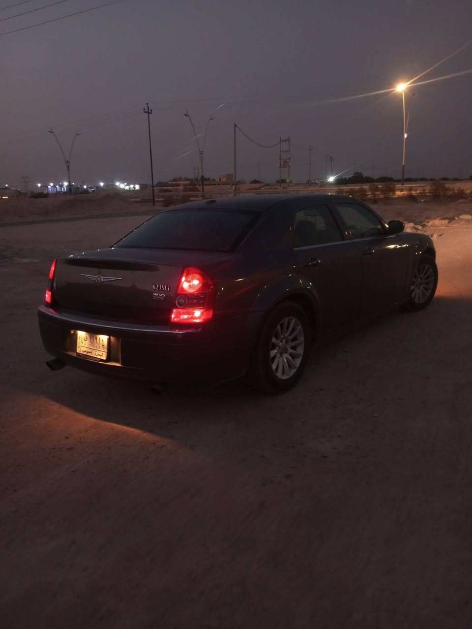 سلام عليكم أوباما 2007 خليجي ضربتها جاملق خلفي سياره فول مواصفات فتحه كشنات كهربائيه محرك كير اصولايات مكفوله سنويه 27 شرط تحويل سياره صبغ عام بيها معجون صبغتها مو ذيج صبغه مضبوطه كهربايات كلها شغاله تبريد وياه سويج ثلج ترايك وين ما يعجبك سعرها 85 سبب عازه اذا اكو مراوس ماكو مشكله بس لا أوباما ولا جارجر راسلني وتدلل ***********موجود ع واتساب عنواني بصره قضاء الزبير هاذ كل حجيته بمنشور لا تجي تكلي شبيها انته وفحص وبخدمت طيبين + باب سائق مبدأل
