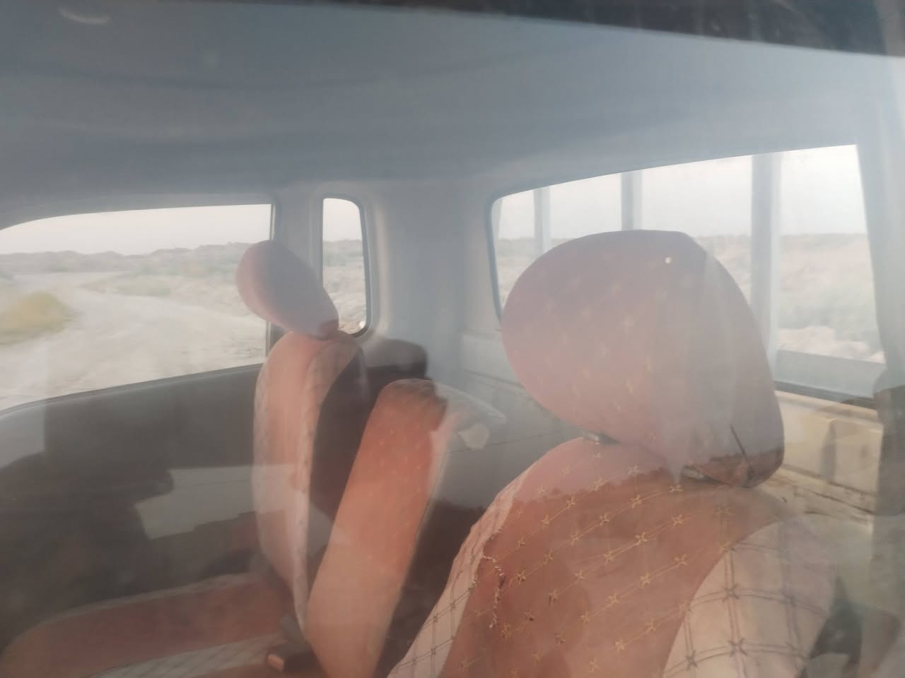 ٢٠١٥ رقم واسط تحويل مباشر مكينه كير مكفول بيها صبغ قليل سيارة جاهزه ترهم مراوس السعر ٩٠وبيه مجال قليل ***********
