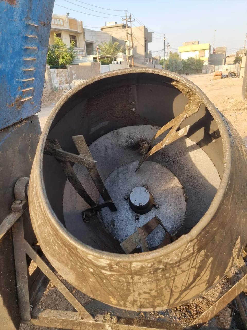 السلام عليكم
خباطه لبناني البيع جاهزه شغاله هندر واحد 
جدر هيكل محرك نضيفه شرط
محرك 7.5نضيف شغال هندر واحد
السعر 1,300,000:(مليون ثلثميه)بيهه مجال////////مكان :ديالى ناحية بعقوبه
***********
