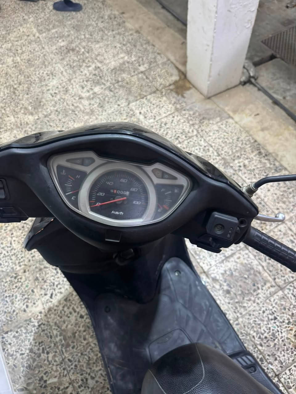 ليدي حديث للبيع مفتوح فتحه وحده مكينه ناعمه ما عايزه كلشي تركب وتطلع سعره 925 وبي مجال شي بسيط للاستفسار اكثر خاص او اتصل ؏ ***********
