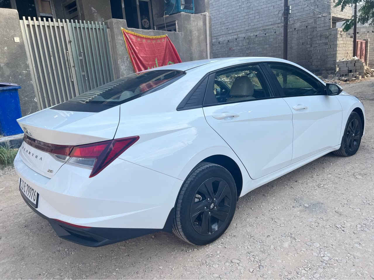 النترا 2021  خليجي كوري وليس صيني محرك 2000 دوش مواصفات اعتيادية قطعتين تبريد وكشنات جلد ماشية 65 Km.   السيارة بدون صبغ بدون تبديل جاهزة للاخير كير مكينة كفالة مكاني بعقوبة
*********** بعقوبة, ديالى
