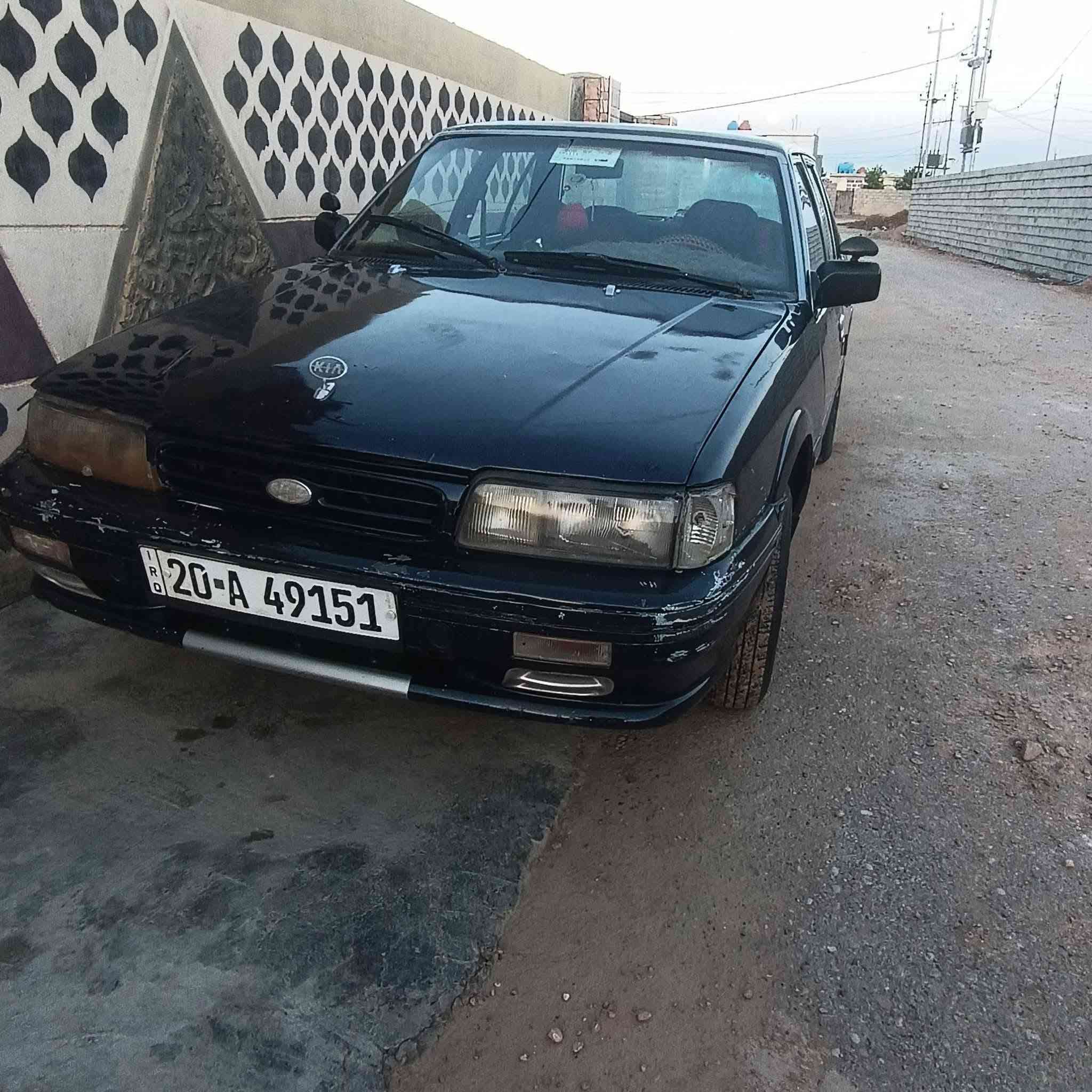 السلام عليكم للبيع كيا كابتل موديل 94 رقم ديالى تحويل ثاني يوم  مكينة مسكر  مكينة ناعمة بس بيهة لاستيك ولف ونقصهة درايم شفتات كهربائيات كلهة شغلة تبريد نقص بس غاز سيارة ترايك وين متريد صدر وتخم دبلات جديد مكاني ديالى  للاستفسار الاتصال علة الرقم  *********** السعر ١٦ وبيها مجال
