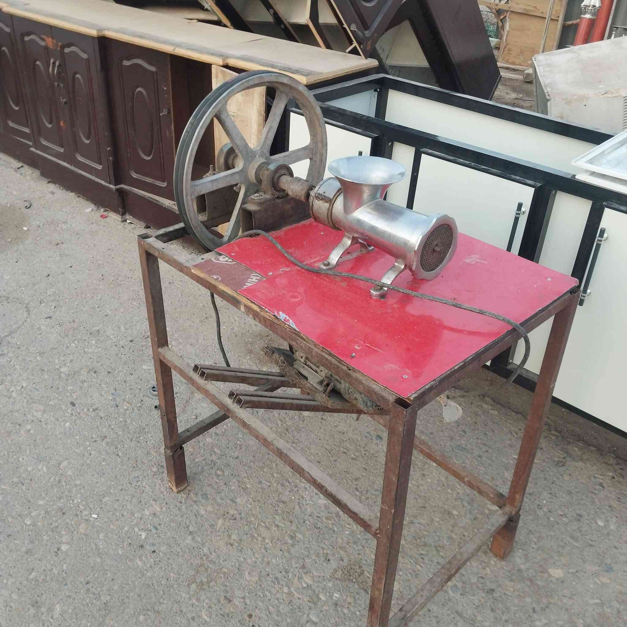 للبيع مثرامه جديده شرط لفحص سعر ٢٠٠ العنوان ميسان قضاء المجر الكبير ستفسار***********
