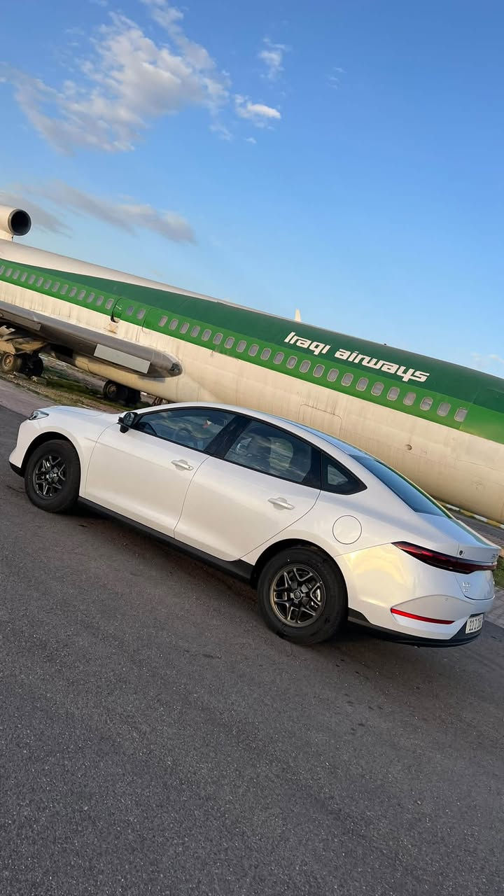 🔥 للبيع BYD Qin Plus (كن بلاس) - موديل 2025

 العداد (الممشى): 13,500 كم قابل للزيادة 

 مكفولة كفالة عامة (السيارة بحالة الوكالة تماماً).

 الملاحظات: يوجد شخط بسيط في الدعامة الخلفية 📌فقط 
 
الملحقات: السبير (الإطار الاحتياطي) لم يُستخدم + الشاحن 
الأصلي وكامل ملحقاتها موجودة.  + ارضيات الحوضيه مع الصندوك الخلفي  سعرههن 120 الف 

متواجد  عالفيس  وواتساب ***********  

💰 السعر: 20 مليون و500 ألف (20,500,000) دينار. وبيها مجال  للشراي
