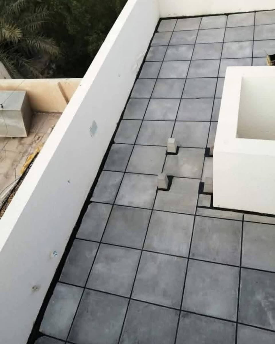🏠 تطبيق سطح - ودّع النز والرطوبة نهائياً 💧❌

سطحك ينز بالشتا؟ الصيف نار جهنم بالبيت؟
الحل عدنا - شغل هندسي مضمون 100% 👇

شغلنا بالصورة 👆 شغل حقيقي مو من النت!

خدماتنا:
✅ تنظيف السطح ومعالجة الفطور والتشققات
✅ عزل مائي - فلانكوت + زفت + نايلون
✅ تطبيق شتايكر وفرشي درجة أولى
✅ عمل مرازيب وتصريف مياه مرتب
✅ ماستك أسود للفواصل - يمنع النز للأبد

ليش تختارنا؟
🔹 شغلنا وزن وعدالة - مي يركد ماكو
🔹 مواد أصلية تتحمل حرارة العراق
🔹 ضمان على الشغل - مو موسم واحد
🔹 سعر مناسب وكادر من كربلاء

📍 كربلاء - نغطي جميع الاقضية والنواحي
📞 احجز هسه قبل الشتا: ***********

لا تنتظر الشتا يفاجئك، بلط سطحك هسه وارتاح!

#تطبيق_سطح #شتايكر #عزل_مائي #عزل_اسطح #مقاولات_كربلاء #عمار_كربلاء

نص مكتوب في الصور:
- تطبيق سطح
- شتايكر وفرشي - عزل ضد الرطوبة
- خدماتنا
- عزل مائي
- تطبيق شتايكر
- مرازيب
- عمار كربلاء
- ***********
- جودة عالية • تنفيذ احترافي • ضمان العمل
- خبرة وثقة • سرعة في الإنجاز • مواد عالية الجودة