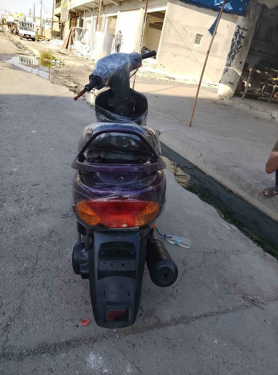 ماكس عدله للبيع دراجه نضيفه بدون اي عيب شرط كله عل بلاد محرك ما مفتوح أو المروسه شعندك نزل سعره 200شراي اتصال***********

