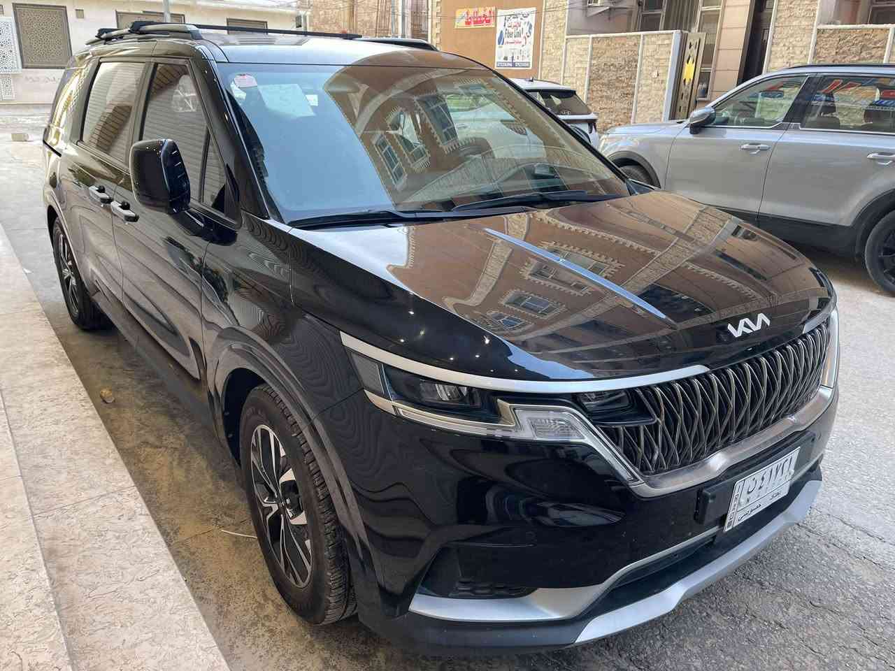 سلام عليكم السعر  280 قفل 
كيا كرنفال 2022 رقم بغداد انكليزي بدون حادث وارد كوري يانزين فقط 6 سلندر  11 راكب السرعة مقفولة من كوري 110 تكدر بالبرمجة تفتحها ماشية 99 الف ***********
