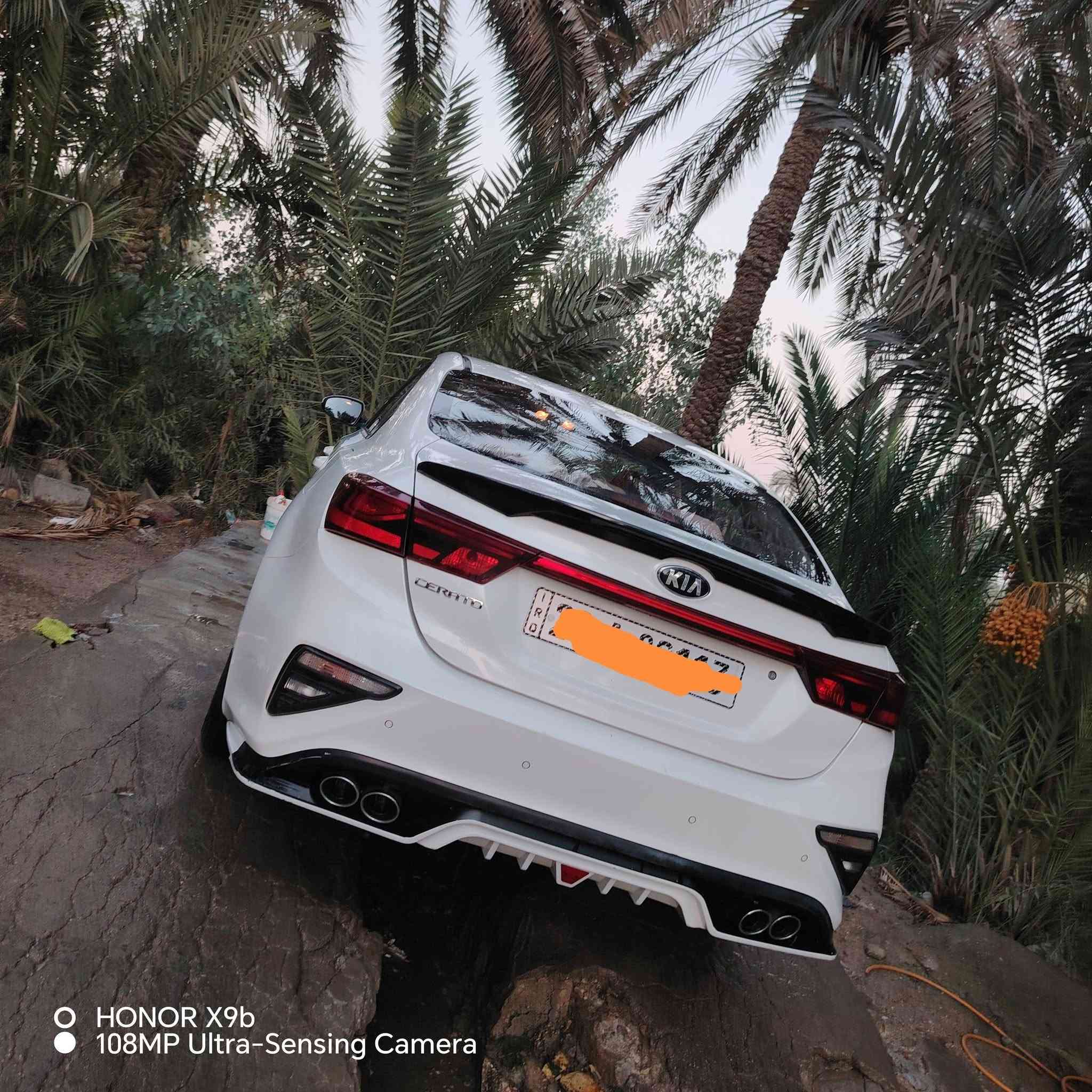 السلام عليكم سيراتو 2019 للبيع  رقمها نجف انكليزي بااسمي مكفولة من الصبغ والتبديل بيها شويه ملاحضات بارد بسيطة تبريد تدفئة شغالات باتري جديد للاستفسار الاتصال على الرقم ***********
