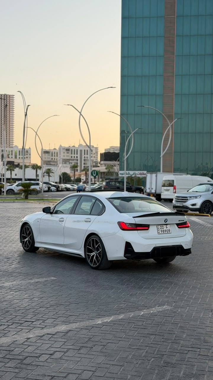 Bmw 340i  
موديل ٢٠٢٢ 
مةكينة V6  3.0 twin power turbo 
گير و مةكينة بةشةرت 
50 هةزار رويشتية 
بونيد بوياغة و يةك بست كارتيشي هةية لة چاملغي
ارباك بةس سوكان 
بةناوي خومة  تحويل بةشةرت 
سعر $255 مجال 
***********  هةولير أربيل, العراق
