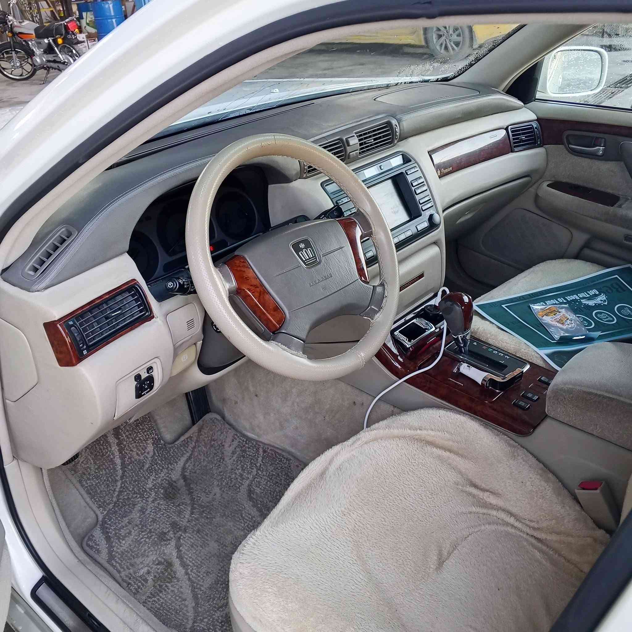 ملكه للبيع ٣ دكم كفاله عامه من ضربه وصبغ العراق بأسمي تحوير وسام المالكي دشبول امارات فقط ديفور الجبير السعر ١٥٥ وبيها مجال قليل رقم التلفون *********** العنوان البصره قضاء الفاو.
