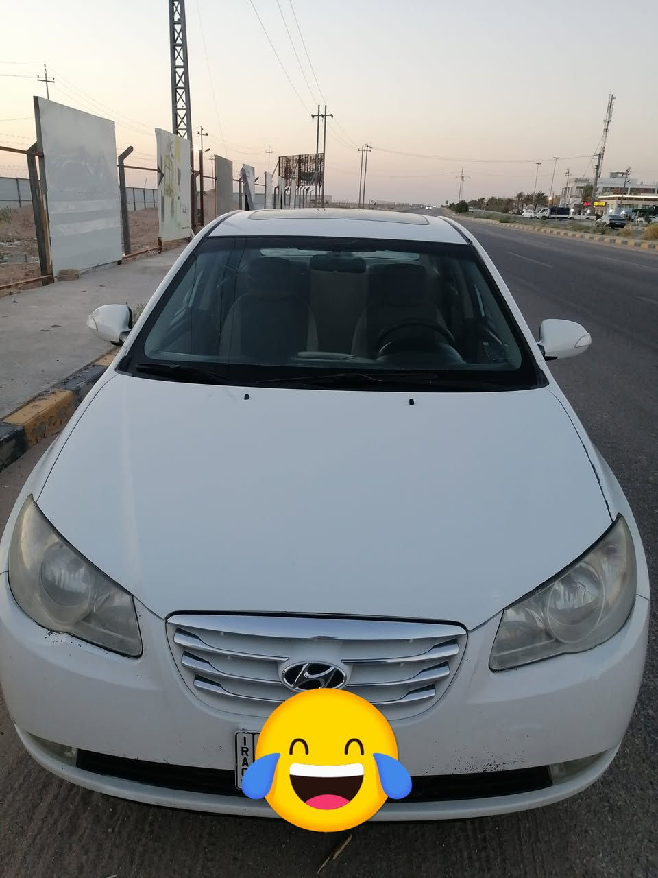 سلام عليكم سيارة النترا خليجي ٢٠١١     لون ابيض رقم بغداد الشكل القديم السعر ١١٠ $ بيه مجال بسيط الضرر قطعه واحدة جاملغ امامي جهة الصدر للاستفسار الاتصال على الرقم *********** غير متواجد على الفيس

