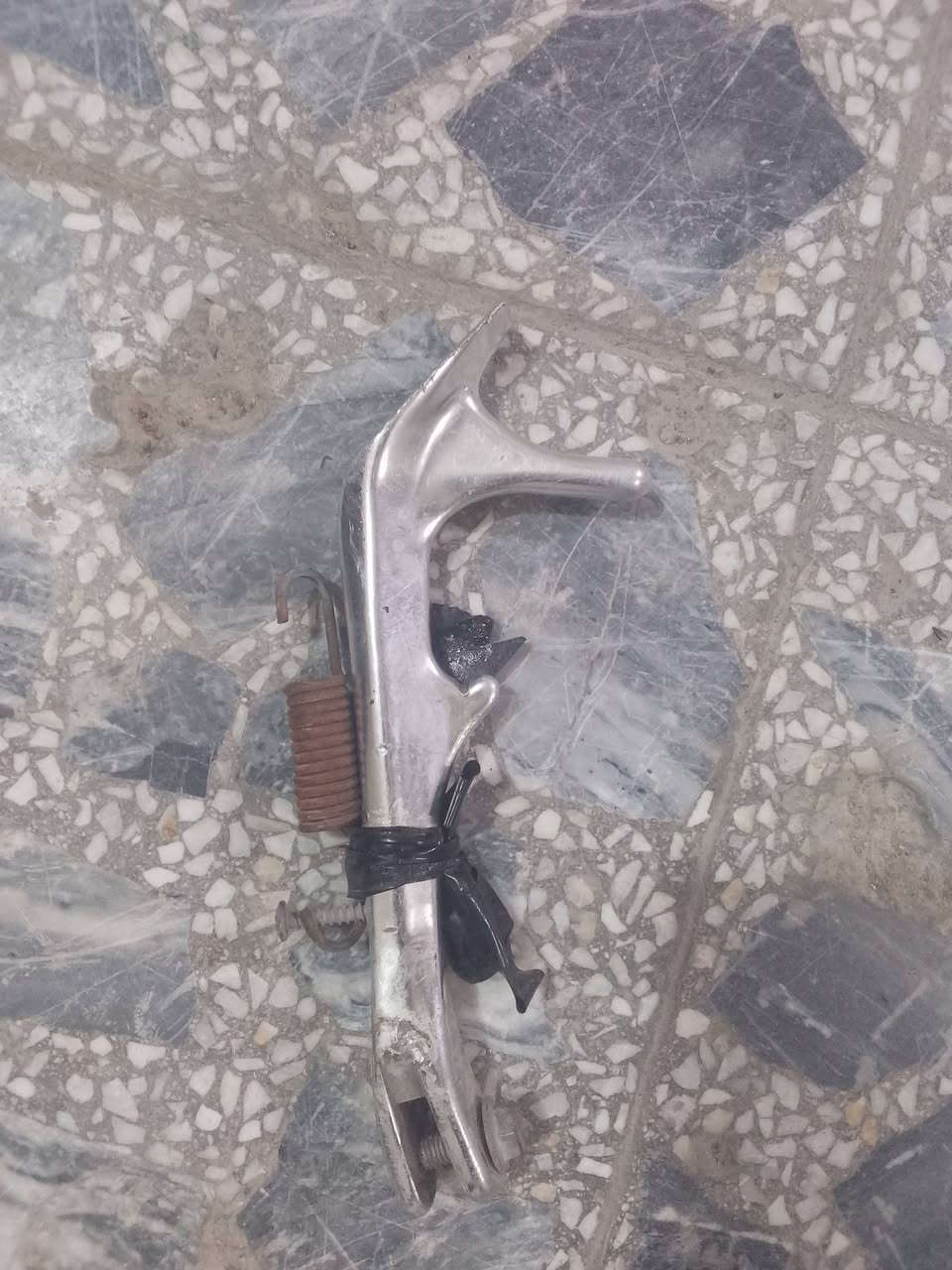 تزويد كامكو جي فور للبيع ***********
