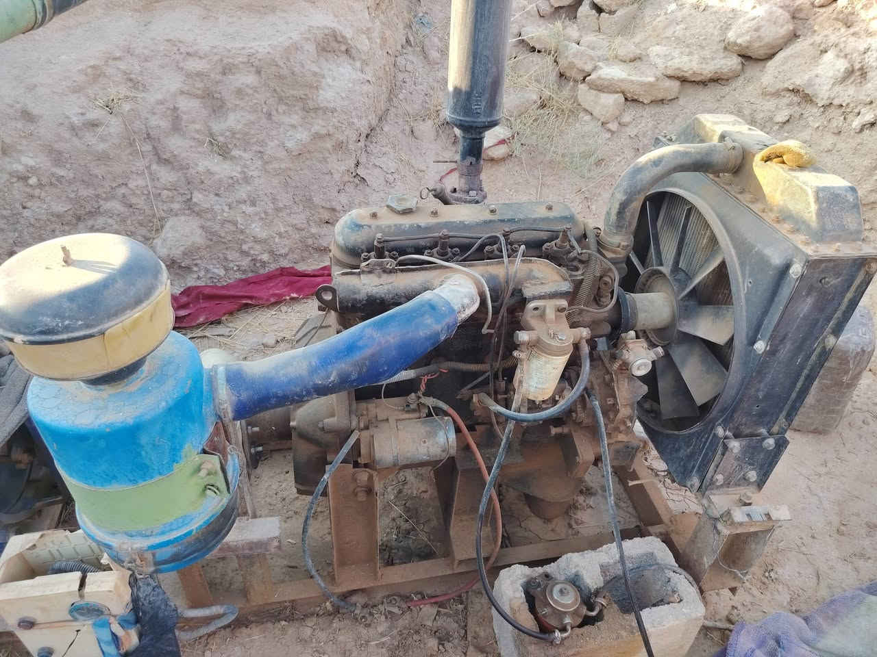 السلام عليكم
مكينه محرك اڤيكو 
4سلندر 
سقي عليها خنزيره 3×4
نضافة خير من الله 
شرط الفحص 
الاستفسار الاتصال: ***********
