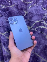 مرحبا ايفون 13 pro max  مـستبدل قـطعتين  كامره ممتاز وشاشه نوع جيد  بط...