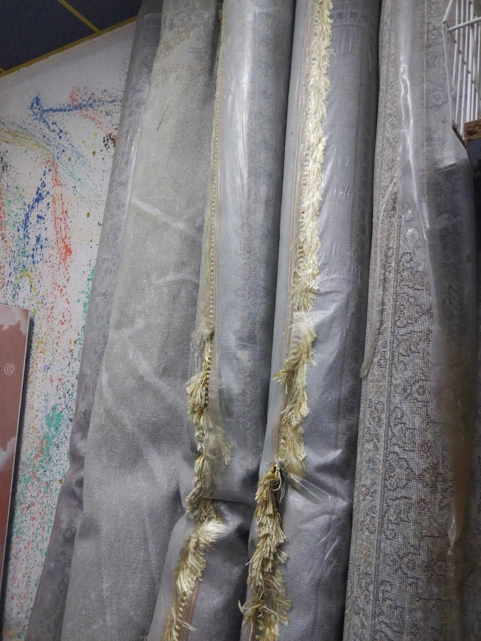 عروض خاصة للبضاعة مال عام قبل المسواق الجديد
المتبقي قياس ٣في٥ فقط. *********** ***********
