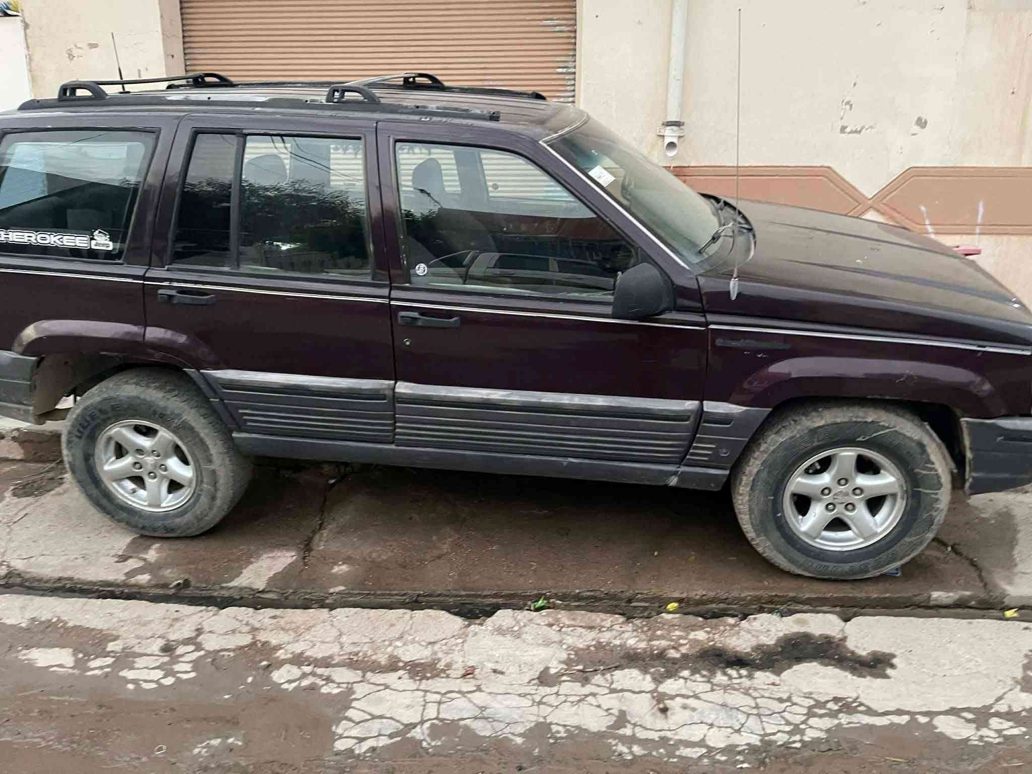 *********** 
جیب شیروکی مودیل 1995
سعر 35ورقە
