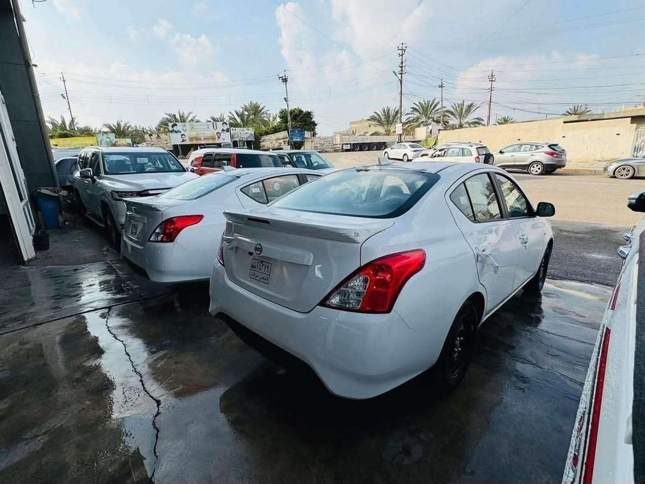 ✨🔥 مجموعة الملك لتجارة السيارات 🔥✨

🚘 نيسان سني 2025 زيرو – فول ضمان السور 🚘

💥 بيع نقداً فقط وبأسعار نار ومنافسة جداً 💥

✅ مرقمة بغداد
✅ جاهزة للتسليم الفوري

✅🔥 المواصفات: فل 1️⃣/1️⃣
▪️ محرك 1500 CC اقتصادي
▪️ كير أوتوماتيك 6 سرعات
▪️ 2 نوافذ كهربائية
▪️ شاشة كبيره اصليه 
▪️ كاميرا خلفية
▪️ تحكم ستيرن
▪️ داخلية لون بيجي
▪️ سبايدر خلفي 
▪️ واجهة النيكل الجديدة مع الشعار الجديد Nissan 
▪️ بروجكترات أمامية

🔥 سعر نقدي مميز لفترة محدودة
🔥 أفضل فرصة لامتلاك سيارة زيرو موديل 2025
🔥 الكمية محدودة 

📍 العنوان:
بغداد - الكريعات - نهاية شارع المعارض

📞 للاستفسار والحجز:

☎️ *********** 

☎️***********

👑 مجموعة الملك لتجارة السيارات
ثقة • ضمان • أسعار منافسة • تسليم فوري 👑🚗✨
