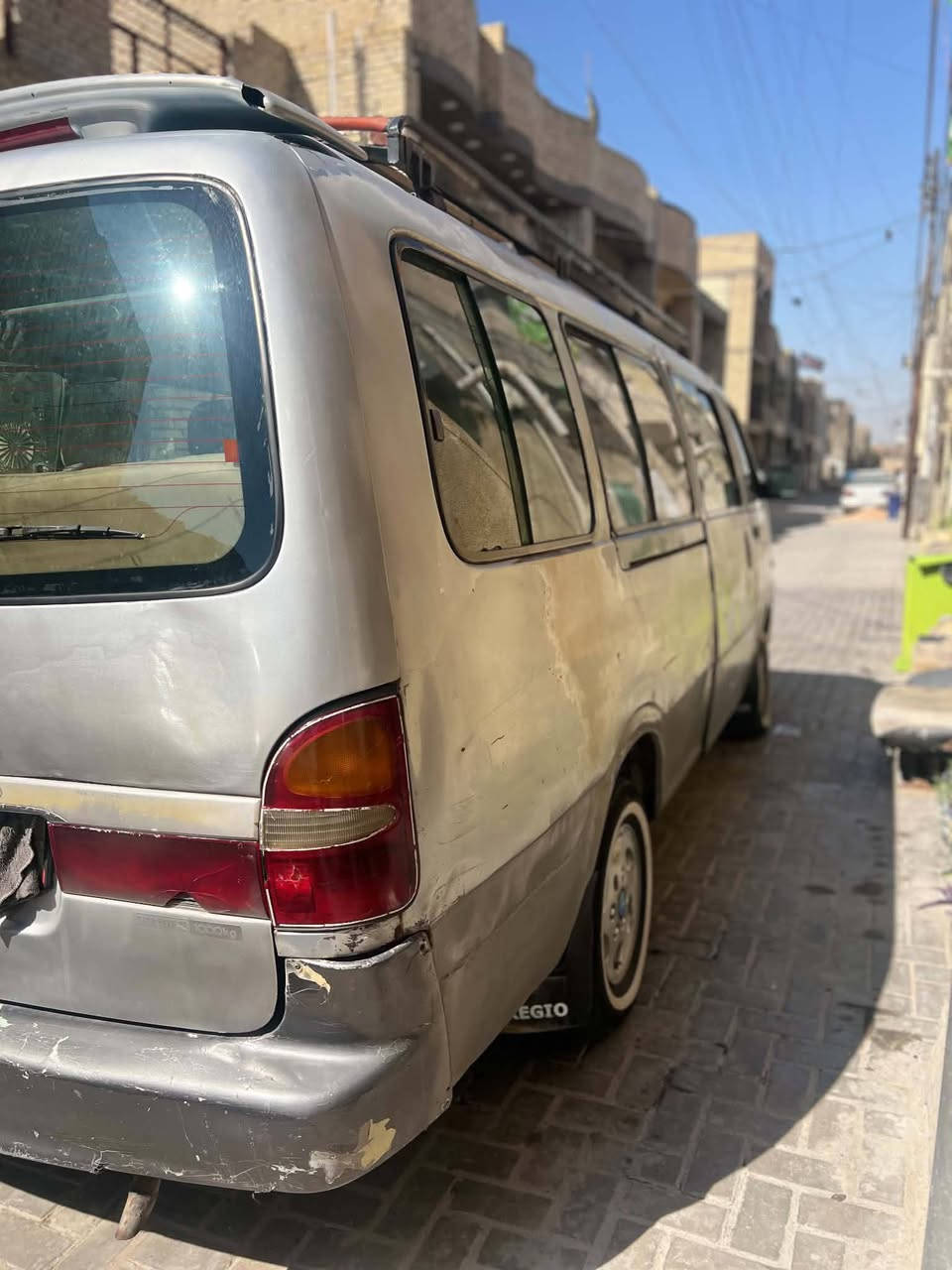 السلام عليكم سياره للبيع بريجو مديل 2001مصفره هيئه وغرامات ورقم انكليزي سياره بسمي مكان البياع الشرطه الخامسه الاتصال على الرقم الموجود *********** وغير متواجد على فيسبوك مكلف بل نشر
