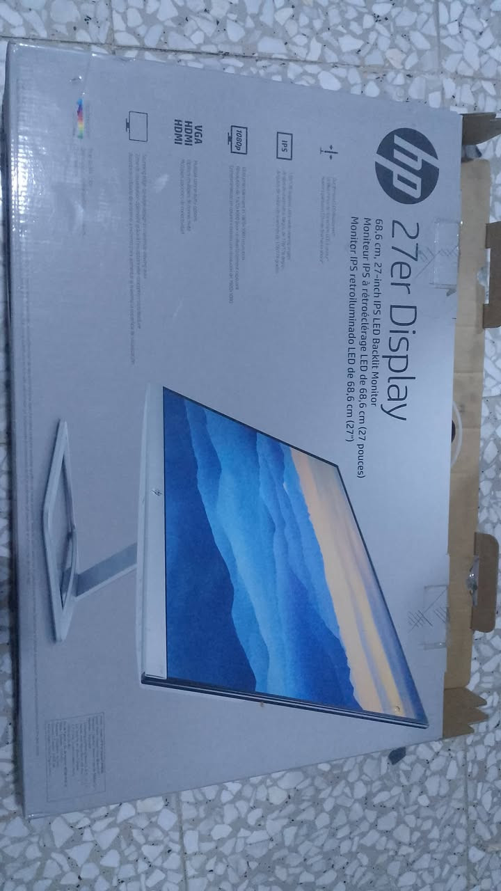 السلام عليكم pcCPU: AMD Ryzen 7 3800X
MB: Gigabyte B450M DS3H

RAM: 8GB DDR4 3200MHz Crucial Ballistix RGB

VGA: Gigabyte GTX 1650 4GB OC

SSD: XG DATA 512GB

HDD: 1TB Seagate Barracuda 7200RPM

PSU: Thermaltake Lite Power 550W

Case: Lian Li Lancool 205 Mesh
شباب كلش نضيفه تجي شوف توصيل ماعندي عنواني بغداد العبيدي مكلف بل نشر وياه شاشه Hp حجم 27 كلش حلو تخبل بيع مستعجل خلي سعرك واني ادخلك ***********
