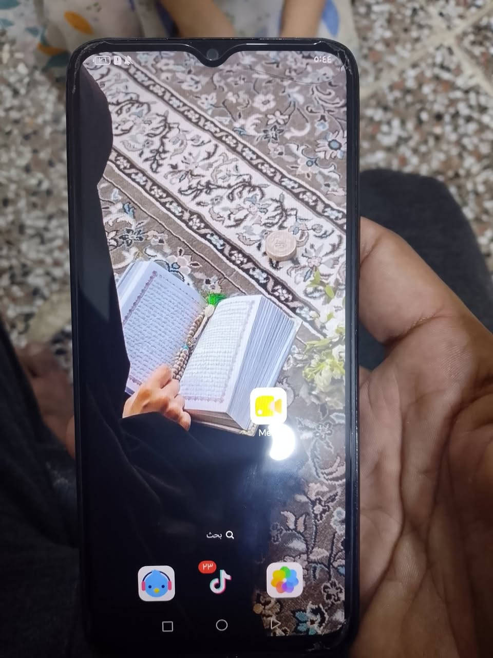 مبايل اللبيع سعره 100

نص مكتوب في الصور:
- 8 MagicOS المعالج المركزي Mediatek Helio G36 اسم الجهاز HONOR X6a ذاكرة الوصول العشوائي ٤,٠ غ.ب + HONOR RAM Turbo دقة الشاشة ٧٢٠ x ١٦١٢ mAh 5200 البطارية المساحة الفارغة ٤٩,٦٩ غ.ب الإجمالي ١٢٨ غ.ب وحدة التخزين الداخلية الموديل WDY-LX2 رقم الإصدار 8.0.0.370(C185E12R2P4) GPU Turbo