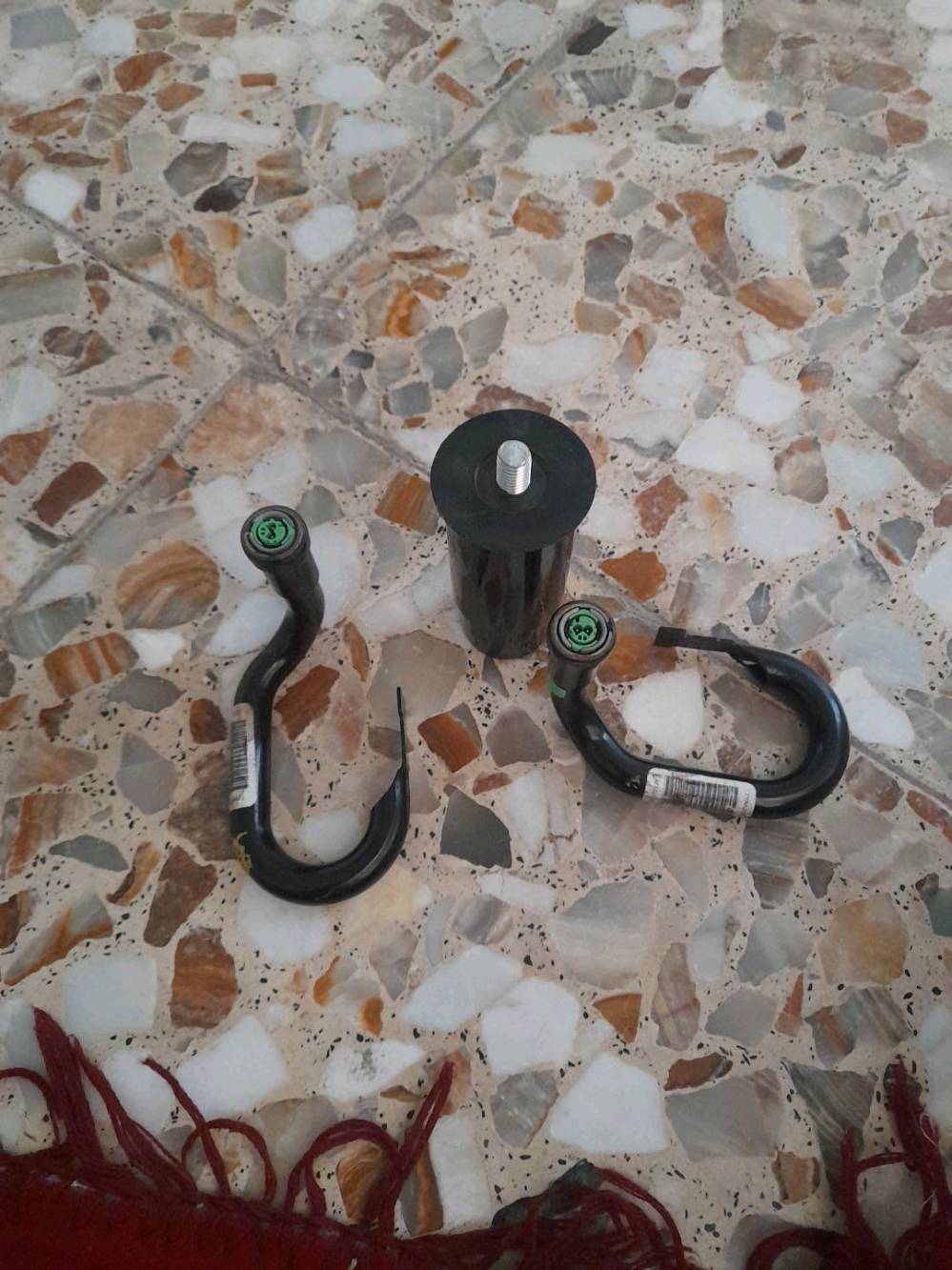 السلام عليكم فلينه مع ارضيات فورتي شركه مع مادة المنفاخ ويدات للبيع بسعر ٣٠ الف