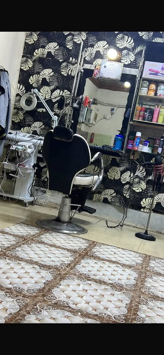 مري عدد 2 لبيع هنه ورف مالهن  تواصل ***********
الانبار رمادي ابوطيبان
