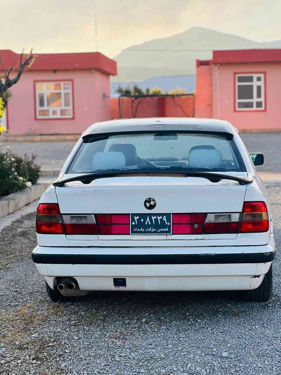 بي ام ٥٢٠ • ١٩٩١ • قفل مركزي