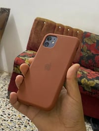 آيفون ١١عادي ذ١٢٨ بطاريه٨٢ جهاز مابيه شي رايده ب١٧٥وبيه مجال مكاني سبع...