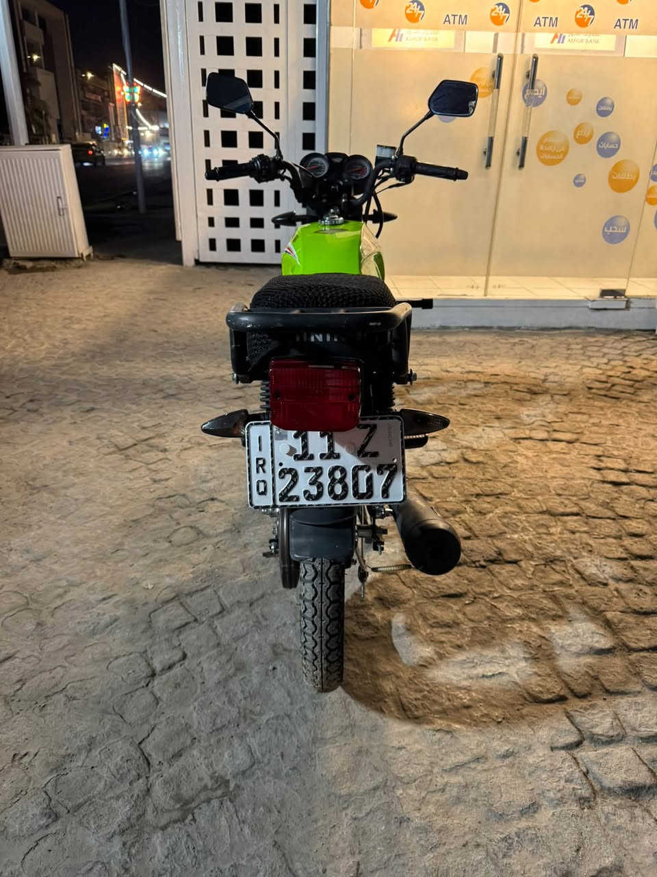 السلام عليكم اخوان…
دراجه نوع shining xf150 للبيع 

المواصفات:

موديل ٢٣ اخذتها زيرو ب٢٠٢٤ من وكيل بديالى استخدام شخصي اروح بيها للدوام وارجع ومداريها حيل…

استخدام ٣ سنين ماشيه ١٠ الف فقط…

دراجه مكينتها كل برغي بيها مكفول وبعدها شلعه…

اكو رصعه خفيفه بالتانكي مثل ما موجود بالصور…

كهربائيات كله شغاله نكره صلف…

مرقم بغداد انكليزي…

السعر:  ١٧٥٠

اليعجبه يتفضل خاص والما يعجبه لا يبخس بسعرها جزاكم الله خير ولد عمي…
***********
