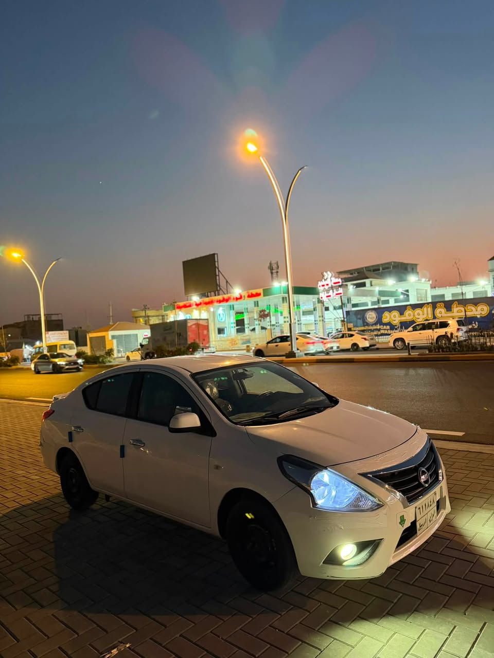 نيسان سني هندي مديل2020
رقم اربيل باسم شركه سنويه منتهيه
ماشيه 71

مكفوله ضربه صبغ تبديل كفاله من الحالوب 
بيها صبغ بل قبق صندوق شبر وبارد شوف العين

سياره جاهزه وكامله من كلشي 
تايرات جدد دهن توني بدلته
منضومه زنون توني شديتها
رجاء كلشي كاتب مو تكلي اشياء كاتبها
مكاني البصره 
السعر 88
رقمي ***********
