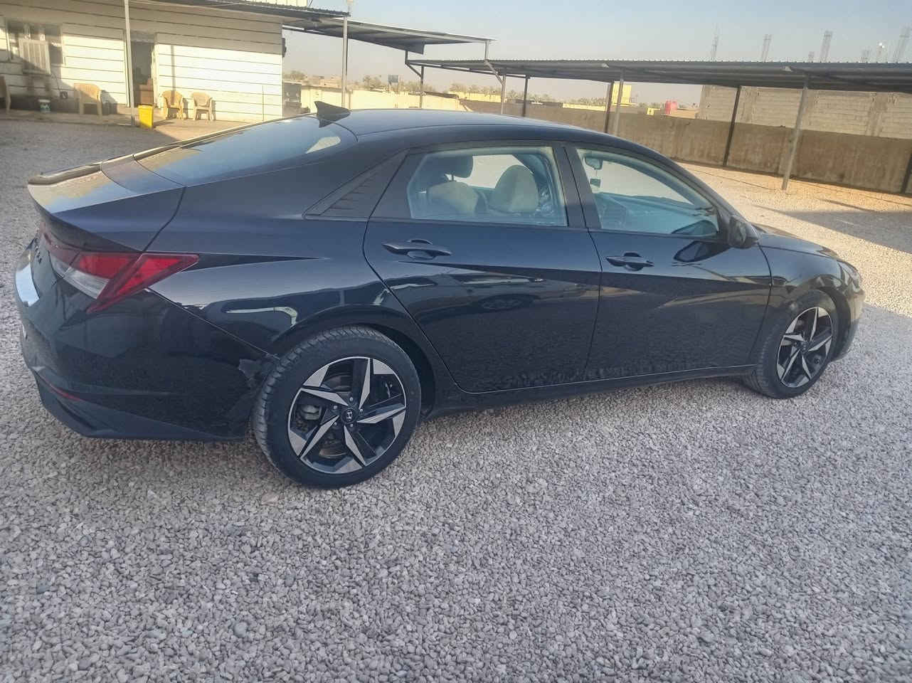 هونداي النترا 2021 Limited رقم أربيل 
حادث السيارة تبديل بنيد وصبغ بابين أثر شخوط وراس جاملغ امامي السعر110$
الموصفات 
سعة المحرك:- 2000دوش
اللون، اسود
🔘بصمة تشغيل 
🔘بصمة أبواب
🔘بصمة صندوق 
🔘تشغيل عن بعد
🔘رادار امامي رادار خلفي وجانبي
🔘مانع تصادم بريك ذكي 
🔘مدخلين شحن واوكس
🔘كاميرا خلفية دوارة
🔘مانع تصادم 
🔘حساسات اطارات 
🔘مثبت سرعه Cross
🔘اضوية اماميه LED
🔘مانع انزلاق 
🔘انارة اضوية اوتوماتيك
🔘3 أنظمة قيادة (eco,Nor, sport) 
🔘شاشة اعطال الكترونية 
🔘 بعد بيها مواصفات.... 
🔘 للأستفسار ***********
