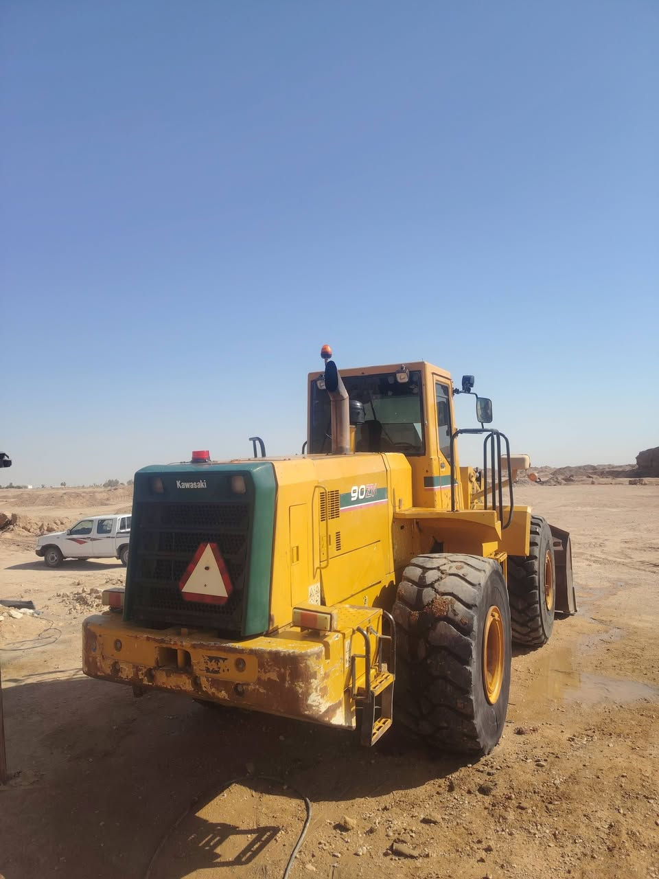 سلام عليكم شفل للبيع 90zv جاهز للعمل رقم شمالي نكليزي للاستفسار ***********

