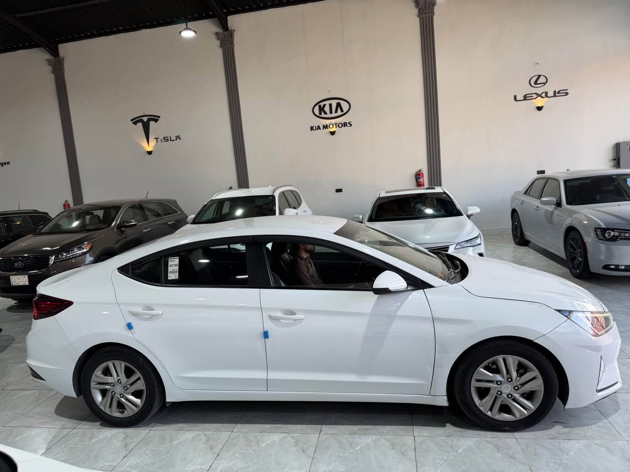�النترا موديل 2020

* مكينة 2000 دوش
* السيارة بيها سونار
* حادث السيارة: بوند وصبغ
* السعر: 107 ورقة وقابل للتفاوض بشكل بسيط
* للاستفسار: ***********
* الموقع: الموصل – مدينة المعارض الحديثة موصل, نينوى

