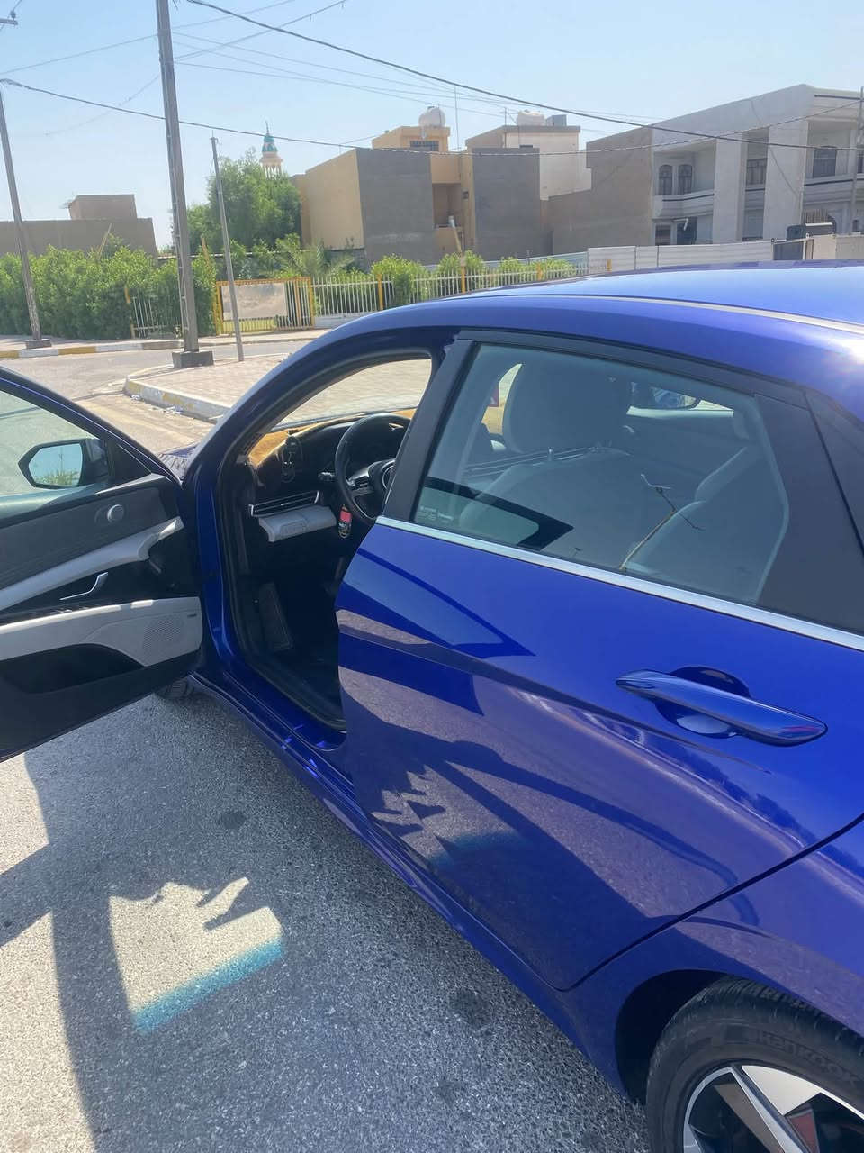 النترا هايبرد ٢٠٢٣ فول ١/١
مواصفات سيارة

بصمة تشغيل 

انارة ترحيب 

تشغيل عن بعد 

قيادة ذاتيه
نظام المحافظة على المسار

هاند بريك بصمه 

رادار تفاعل امامي وجانبي 

فرملة ذاتيه 

شاشة تدعم ابل كارد بلي أندرويد اوتو 

تربيد شاشة تحكم في المناخ منفصل

السياره مال موظف وجاهزه من كلشي 

السعر ١٤٠$
***********
