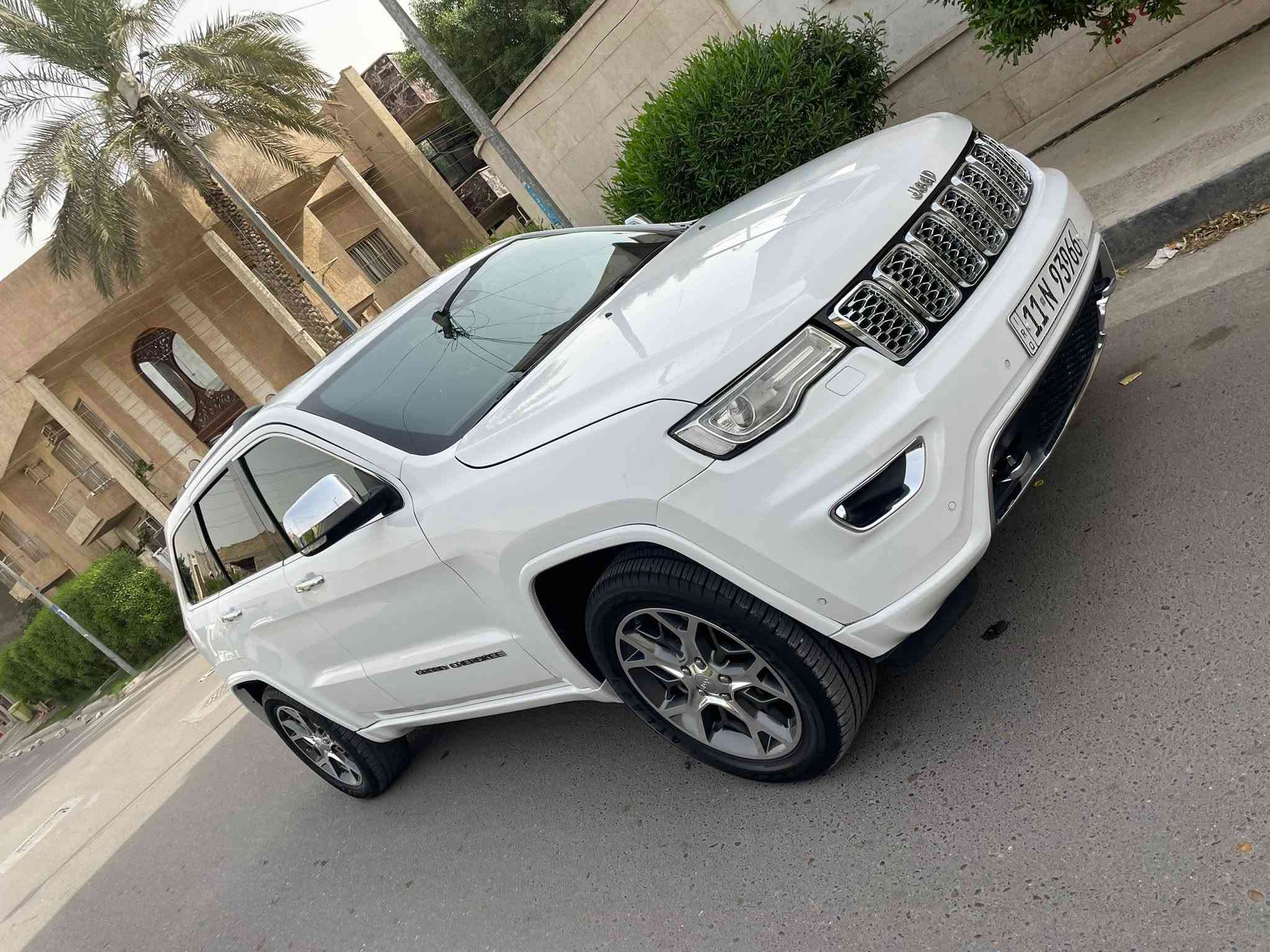 جيب أوفرلاند • ٢٠٢٠ • ٦ سلندر