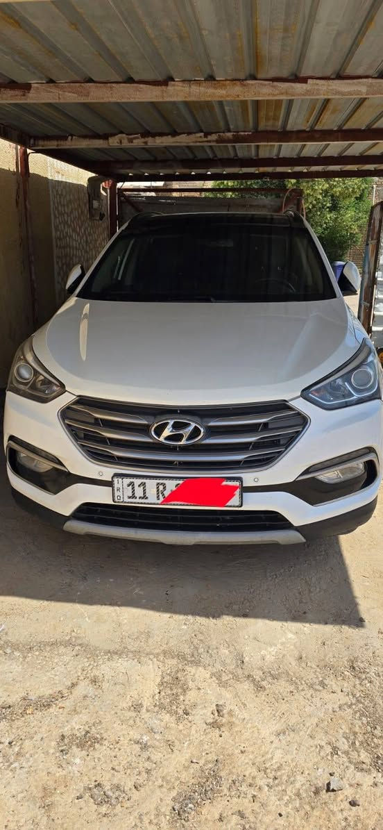 سانتافي 2018 فول مواصفات بصمة (بانوراما) للبيع 🚗
• الملكية: باسمي (تحويل مباشر)
• الحادث: حادث جاملغ خلفي 
• تفاصيل السونار والبدن:
◦ البنيد مصبوغ فقط بدون حادث 
◦ الباب الخلفي أيسر (صبغ ومفتوح)
◦ الباب الأمامي الأيسر والجاملغ الخلفي تعديل بارد
◦ محرك 6 سلندر 
💰 السعر: 165 ورقة ($16,500) 📍 المكان: [ميسان] 📞 للتواصل: ***********
