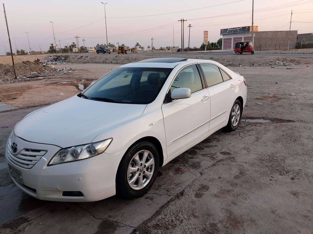 السلام عليكم مكلف بالنشر
كامري 2007 خليجي السياره جديده وجاهزه بيها ٣ قطع صبغ بدون دواخل فول مواصفات فتحه شاشه تبريد قطعتين مكينه كير حداديه خلفي امامي كله جديد رقم بغداد السعر النهائي 88 مكلف بالنشر اتصل بصاحب السياره مامتواجد ع الفيس ***********

