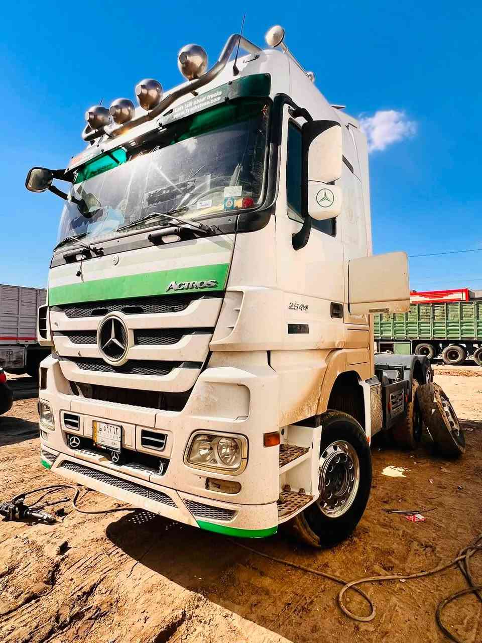 للبيع اكتروز موديل 2008 محدثه حواجب حجم 2544 فول مواصفات رقم بغداد بدون اضباره مفحوصه وباقيه ع كمرك للاستفسار هذه رقم
 ***********

