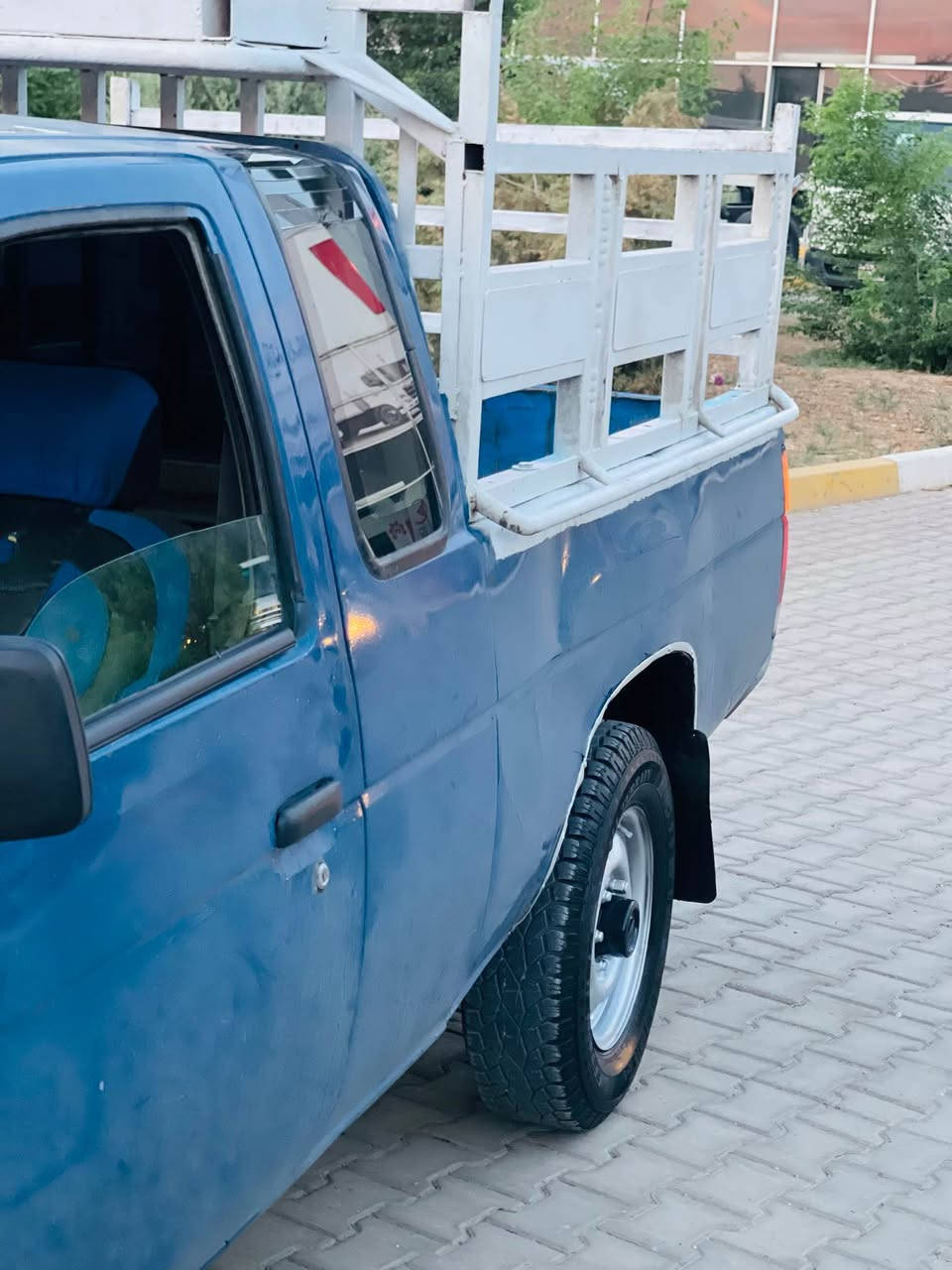 بيكب • نيسان ١٩٩٥ • باور