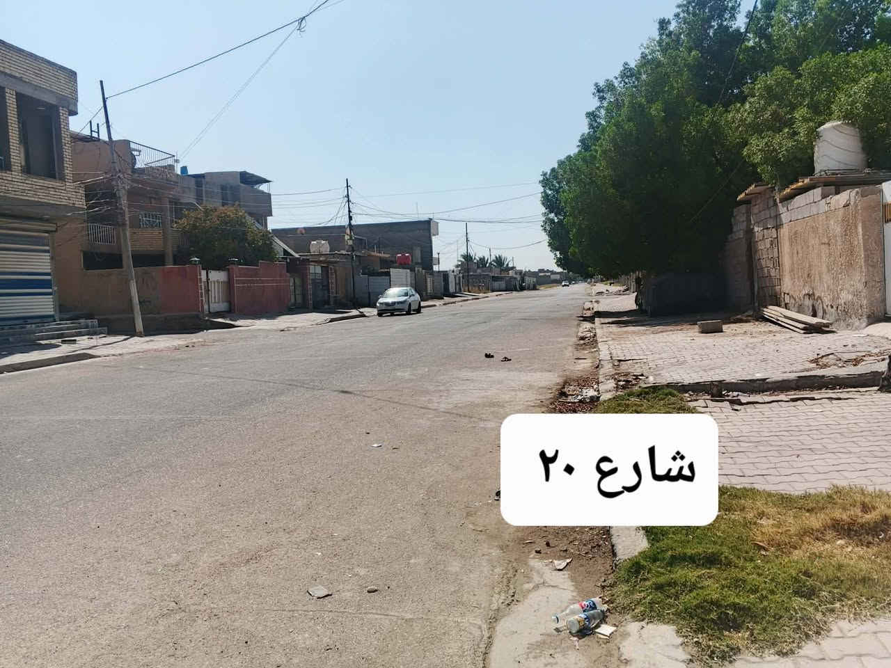 بيت للبيع  طابو صرف منطقه حي ١٨ قرب شارع الحمداني شارع المدارس المساحة 150 متر يتكون من ٤ غرف نوم واستقبال ومطبخ يرهم مراوس سعره 100 مليون البيت يحتاج اله لبخ واجيهه وبيتونه وكاشي للطارمه الداخل جديد واتساب ***********
