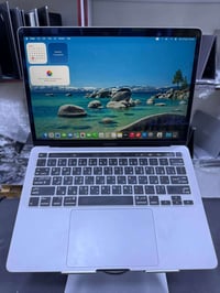 متوفر لدى مكتب نصر للالكترونيات ماك بوك برو  M1  Ram 8  Ssd 256  Led 1...