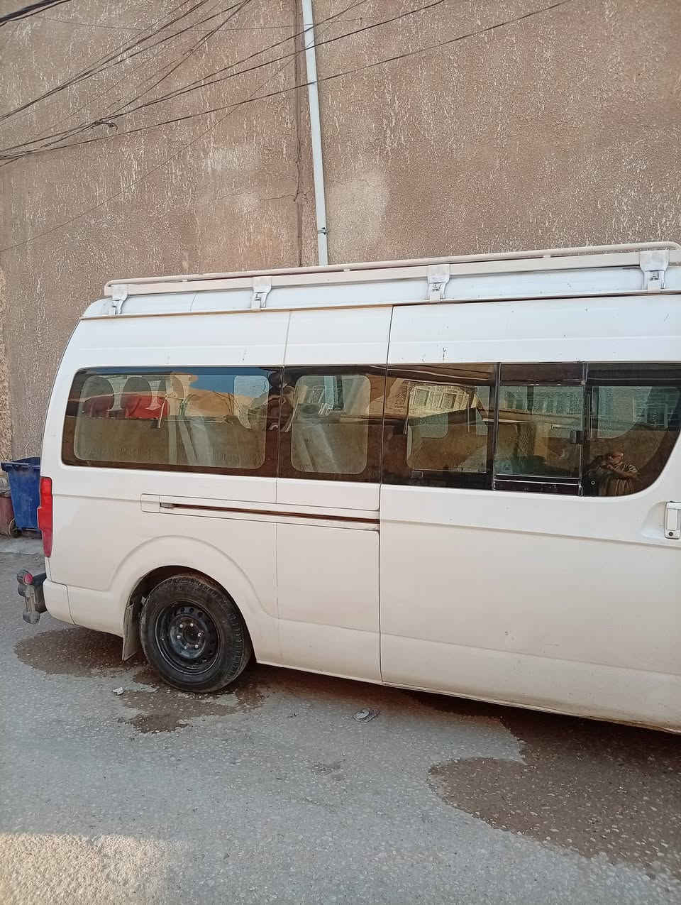 جمبي عالي موديل ٢٠١٢ رقم كربلاء دوشمة كاملة وجديده بيه طخه باب السايق ومصبوغة حزام
للتواصل ***********
