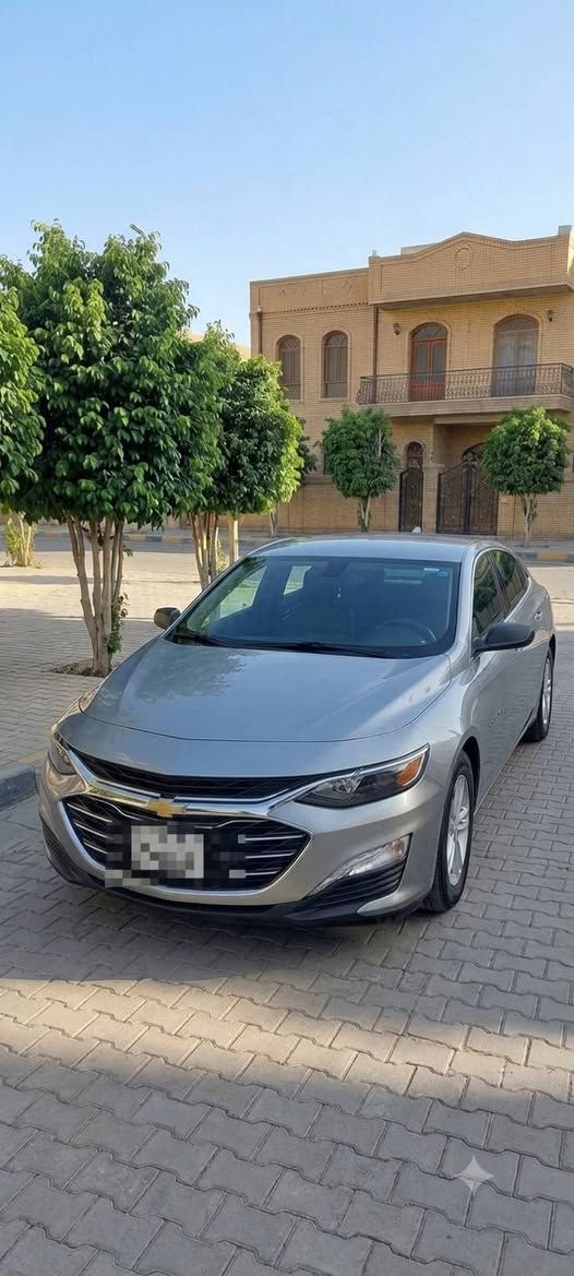 ماليبو موديل ٢٤ داخله قبل شهرين للعراق
فئة LS
ماشيه ٣٨ الف
بدون ايرباك ضربتها هاي البلصوره فقط بجم كبس والسياره كولها بلاديه 
مرقمه شهداء 
السعر ١٣٣
***********
