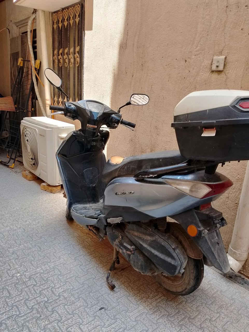 سلام عليكم دراجة للبيع ليدي ( صيني )
دراجه نظيفه السعر 375 مع المجال  
العنوان الديوانية النسيج
للاستفسار ***********
