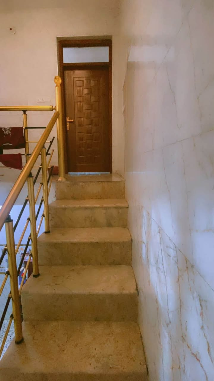 بيت • ٥٠م • بناء كامل