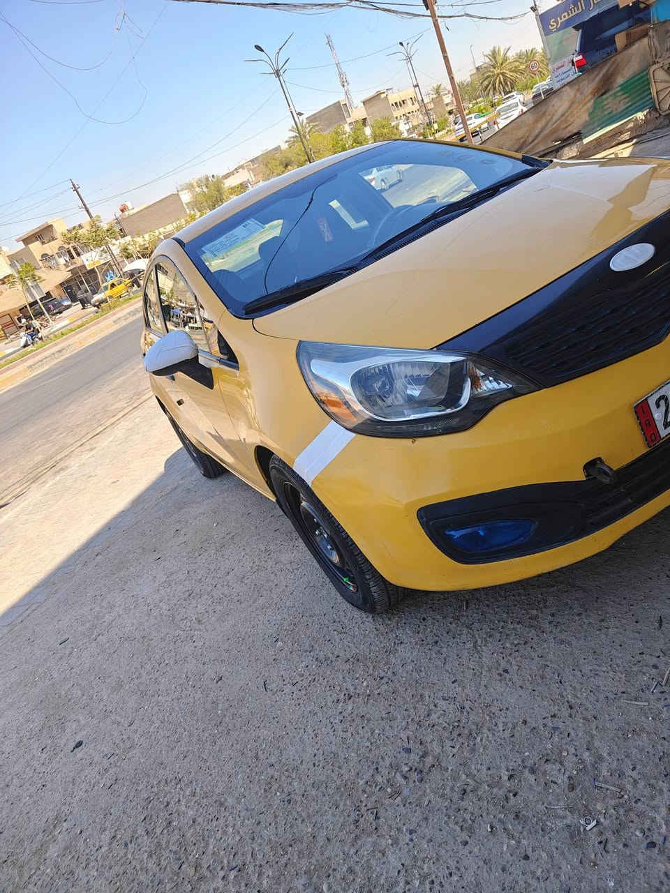 السلام عليكم كيا ريو موديل 14 وارد امريكي حادث جاملغ وباب والباقي ليبل واحد السيارة جاهزة محرك وكير وتبريد وصدر وتخم تاير جدد رقم ديالى انكليزي باسمنه تحويل ثاني يوم مكان بغداد الشعب حي أور السعر 69 رقم الهاتف ***********.
