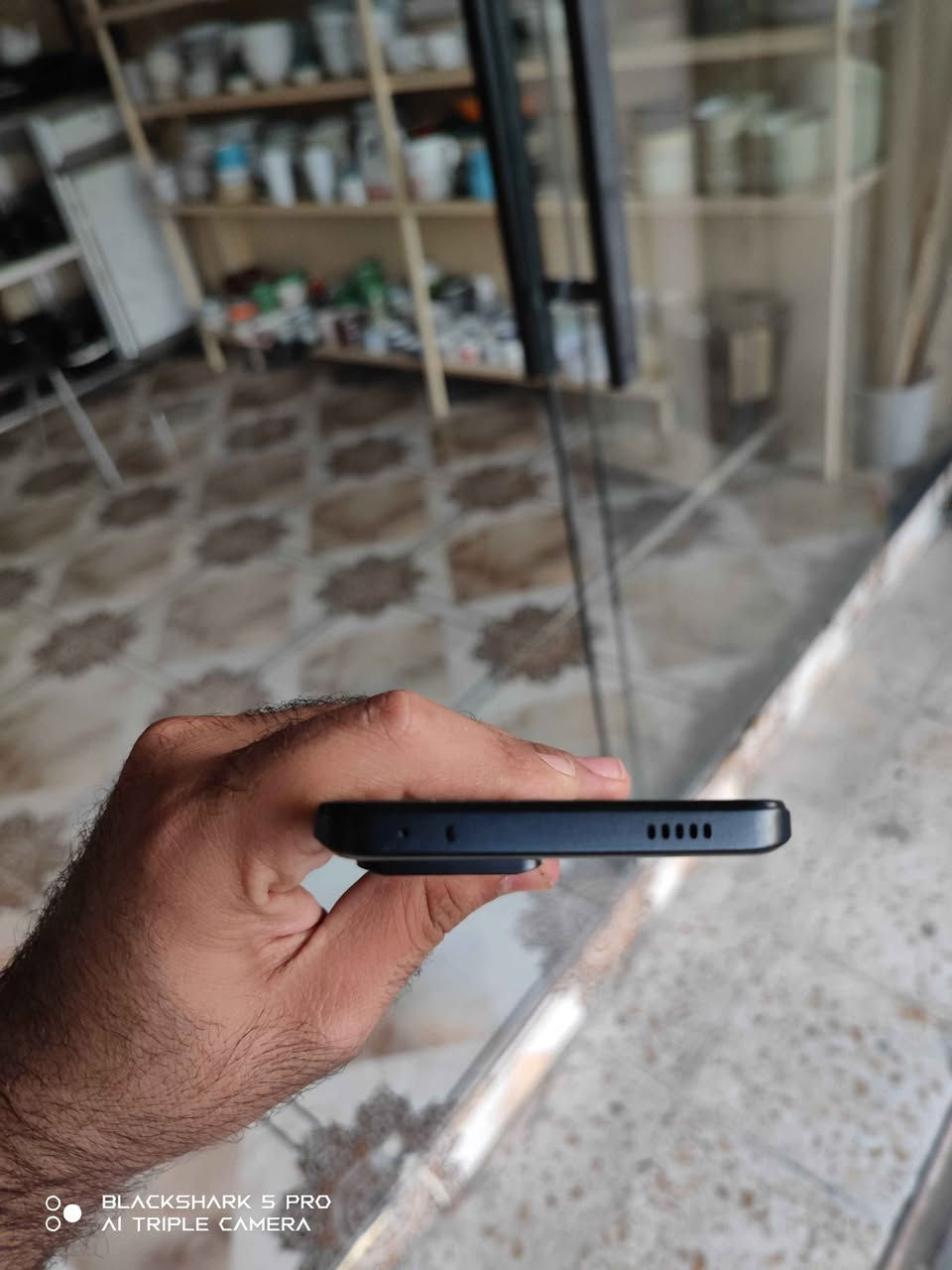 Poco F5 Pro
100%100 xawen 
2 sem global
Kaml ashya
Be keshaya shuxti nya hamu gyani bashart
512GB
Shasha 120Hz
Pubg 120Fbs 
Nrxi 390 w majale kam
La karkukm gayandn haya bo hamu shwene
***********
...........
بوكو اف 5 برو
ذاكرة512
بحالة الوكالة
كامل ملحقات
شاشة120هيرتز
بوبجي يدعم 120 اف بي اس
شخط مابي ومكفول من كل شي
390الف ومجال بسيط
***********
مكاني كركوك توصيل متوفر لكل عراق كركوك, العراق

نص مكتوب في الصور:
- BLACKSHARK 5 PRO
- AI TRIPLE CAMERA
- BLACKSHARK 5 PRO AI TRIPLE CAMERA